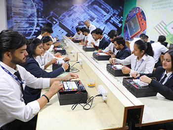 Digital electronic lab LPU