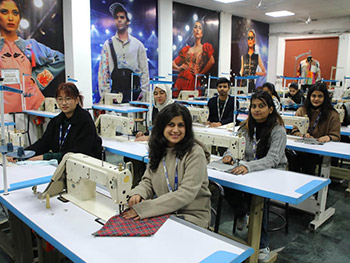 Garment construction lab LPU