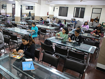 LPU Hostel Mess