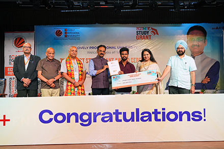 Award Ceremony Study Grant LPU