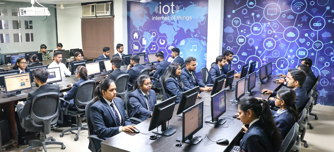 IOT Bot Lab LPU