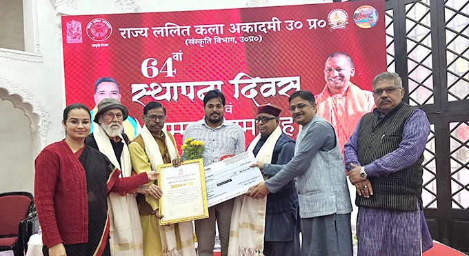 Dr. Tribhuvan Kumar honoured by State Lalit Kala Akademi
